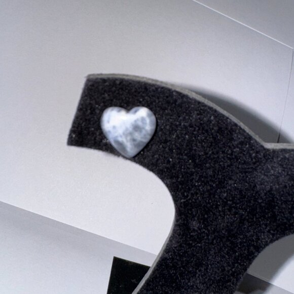 12 Mm Heart Shaped Sodalite Post Earrings - Picture 7 of 12